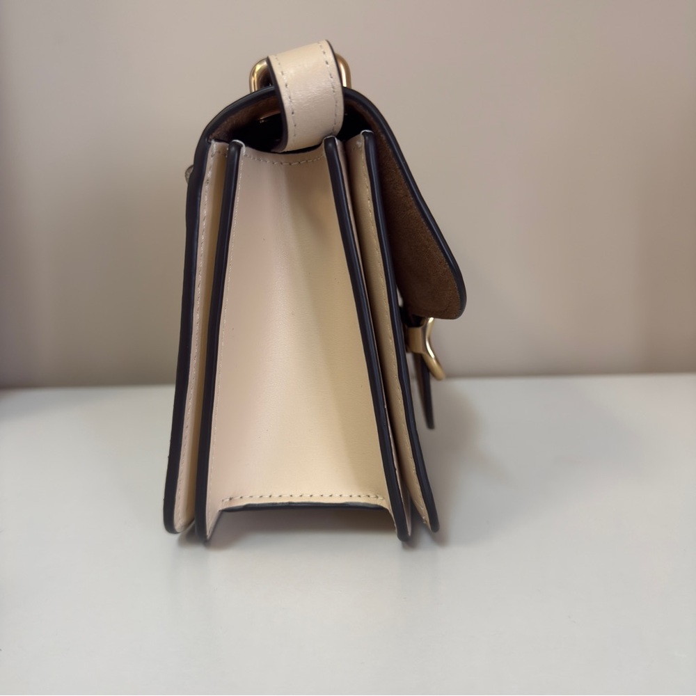 Coach CL429 SIG BK MORG SQR - Picture 4 of 13